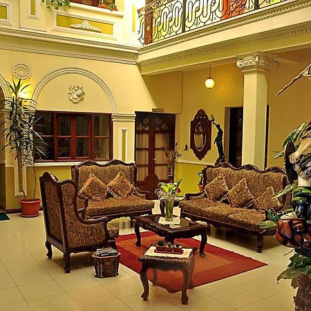 San Marino Royal Hotel Сукре Екстериор снимка