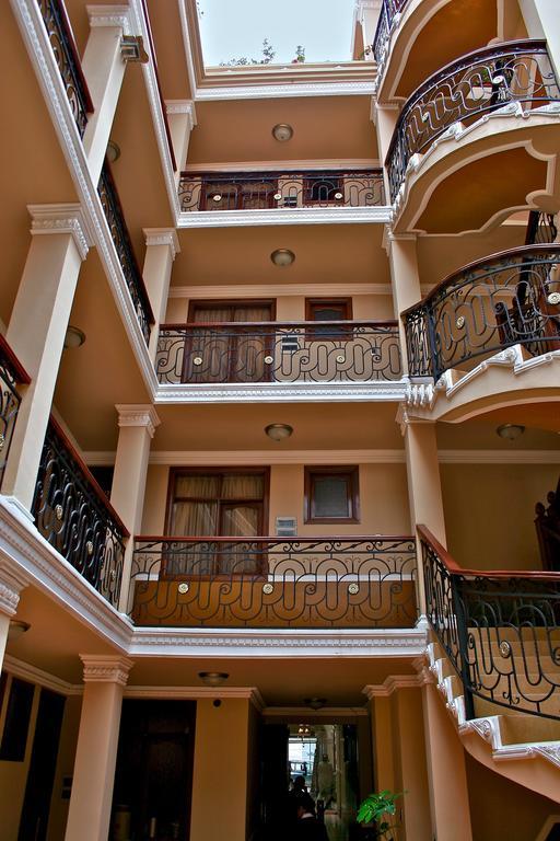 San Marino Royal Hotel Сукре Екстериор снимка