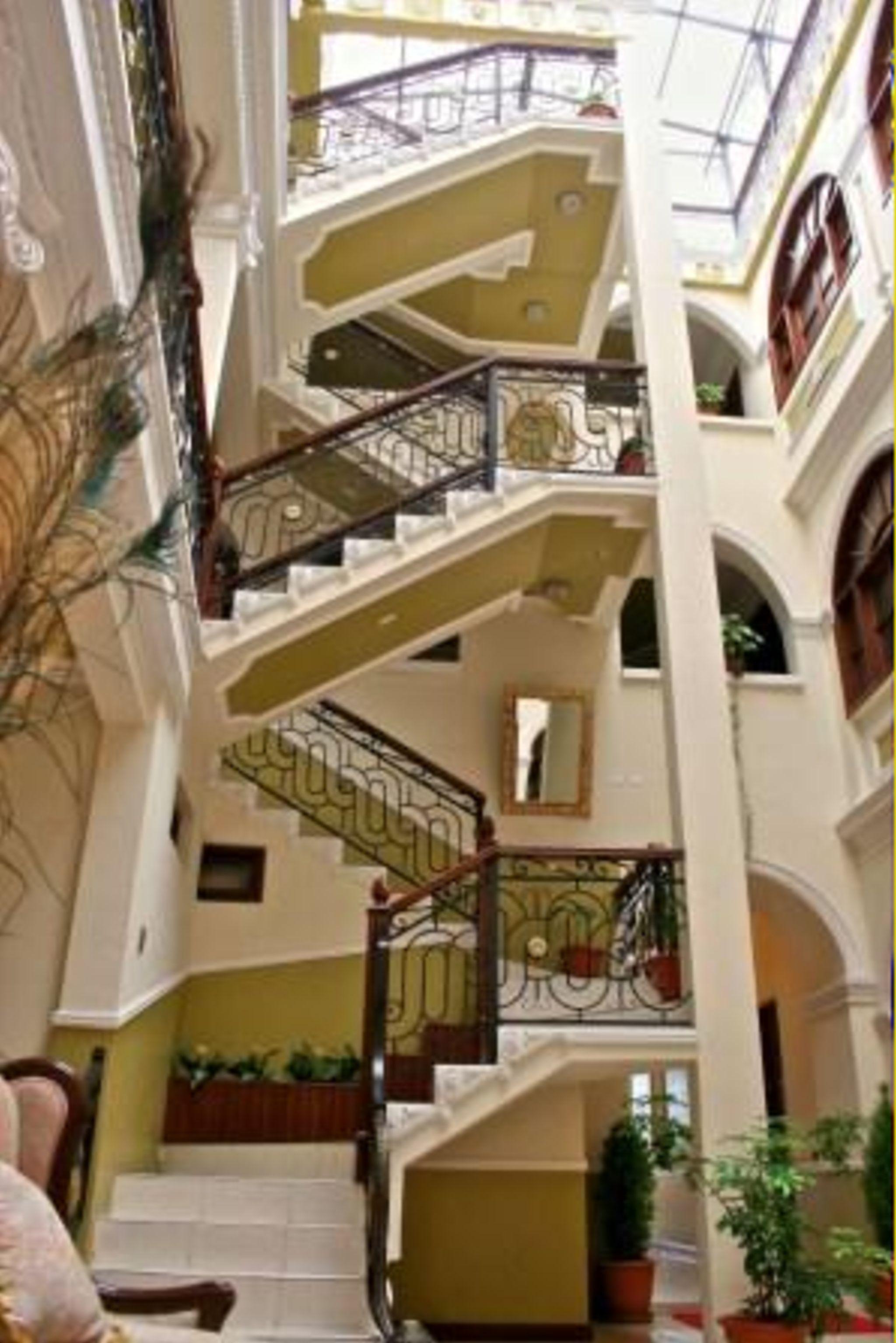 San Marino Royal Hotel Сукре Екстериор снимка