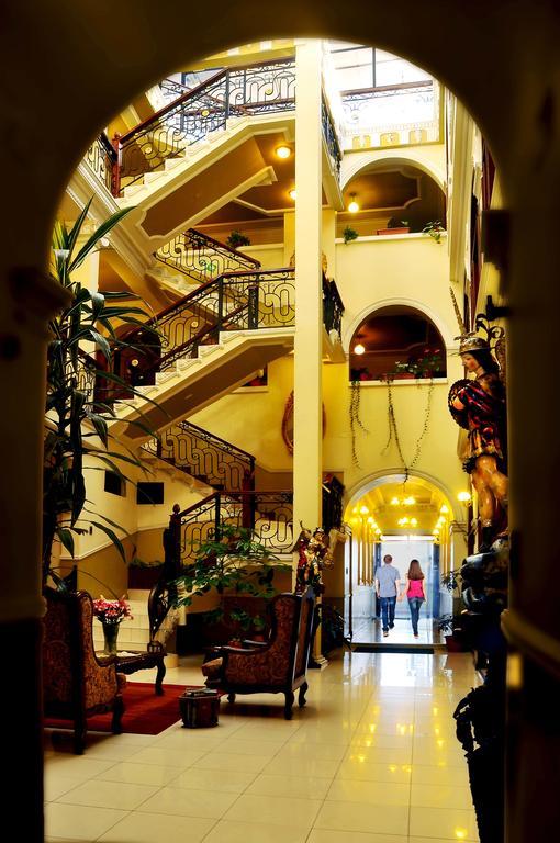 San Marino Royal Hotel Сукре Екстериор снимка