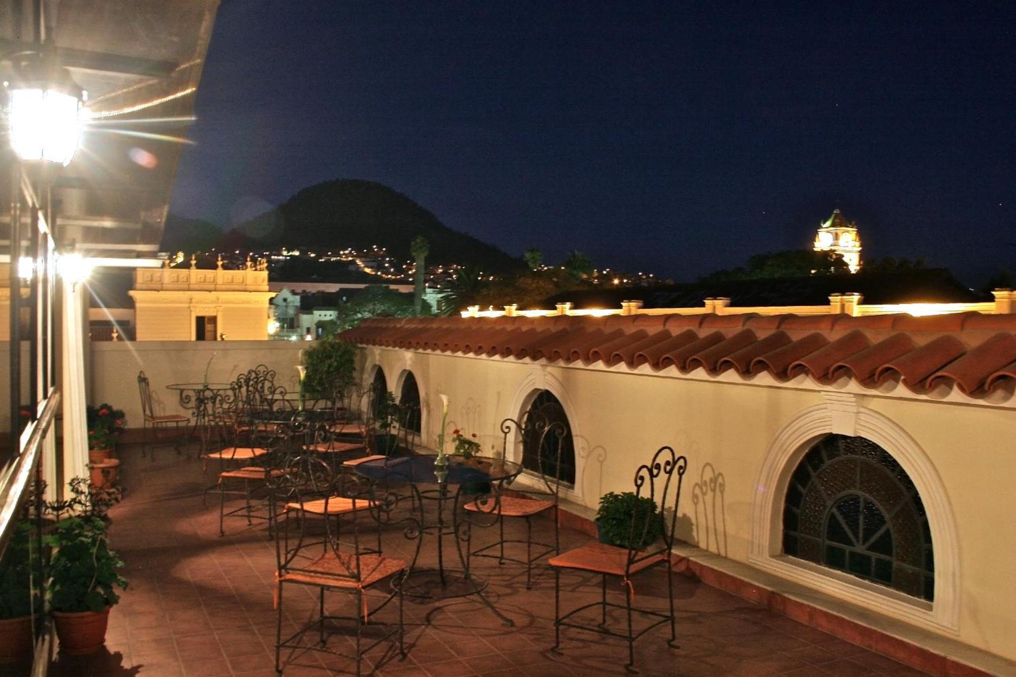 San Marino Royal Hotel Сукре Екстериор снимка